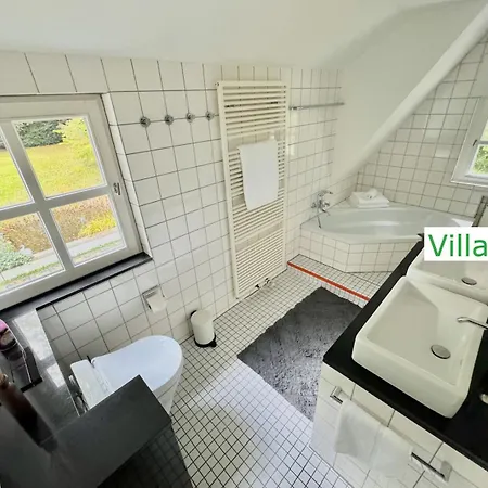 Vila Luxus Emg Nah Muenster, Osnabrueck, Rheine Fuer Familien Gruppen Bis 17 Personen, Pool, Whirlpool, Garten, Kamin, 6sz Emsdetten