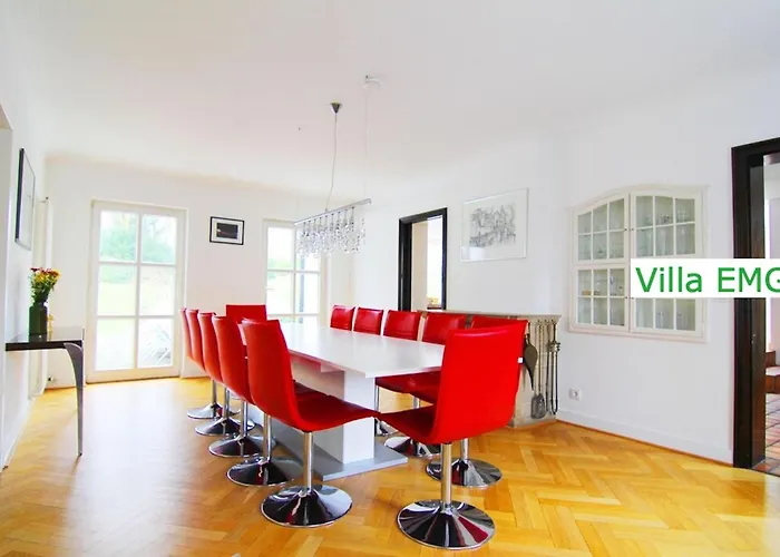 Villa Luxus Emg Nah Muenster, Osnabrueck, Rheine Fuer Familien Gruppen Bis 17 Personen, Pool, Whirlpool, Garten, Kamin, 6sz *