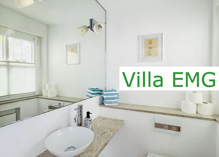 Villa Luxus Emg Nah Muenster, Osnabrueck, Rheine Fuer Familien Gruppen Bis 17 Personen, Pool, Whirlpool, Garten, Kamin, 6sz Emsdetten