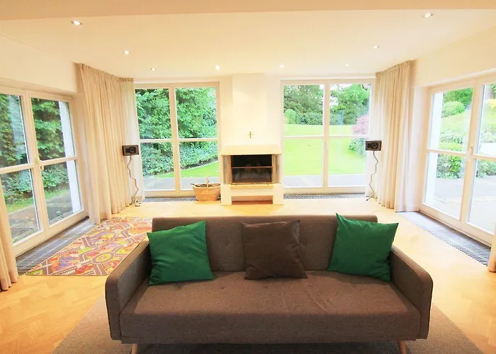 Luxus Emg Nah Muenster, Osnabrueck, Rheine Fuer Familien Gruppen Bis 17 Personen, Pool, Whirlpool, Garten, Kamin, 6sz Villa