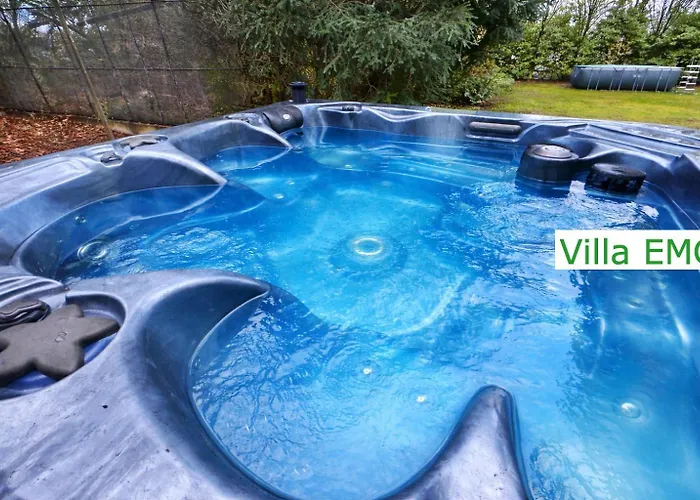 Luxus Emg Nah Muenster, Osnabrueck, Rheine Fuer Familien Gruppen Bis 17 Personen, Pool, Whirlpool, Garten, Kamin, 6sz Villa